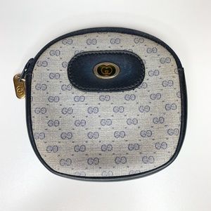 RARE vintage Gucci coin pouch